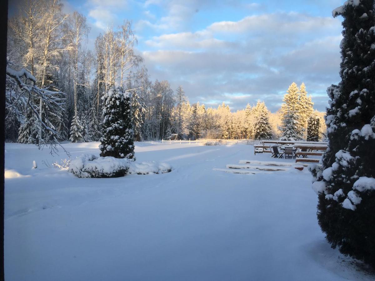 Linnamehe Puhkekeskus Kuiaru Екстериор снимка