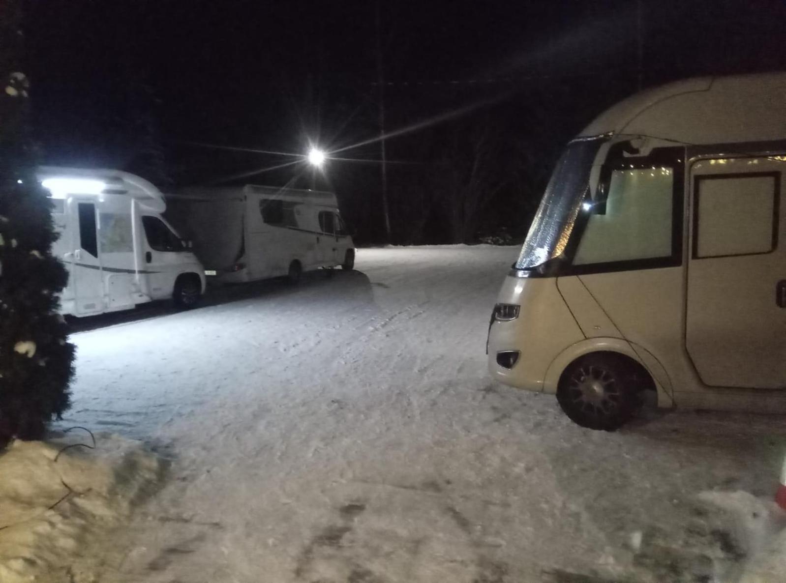 Linnamehe Puhkekeskus Kuiaru Екстериор снимка